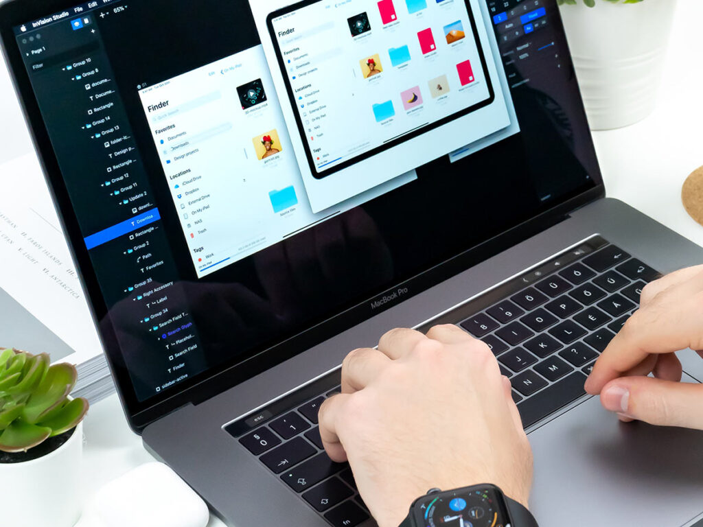 Current Trends And Future Prospects of Mobile Applications